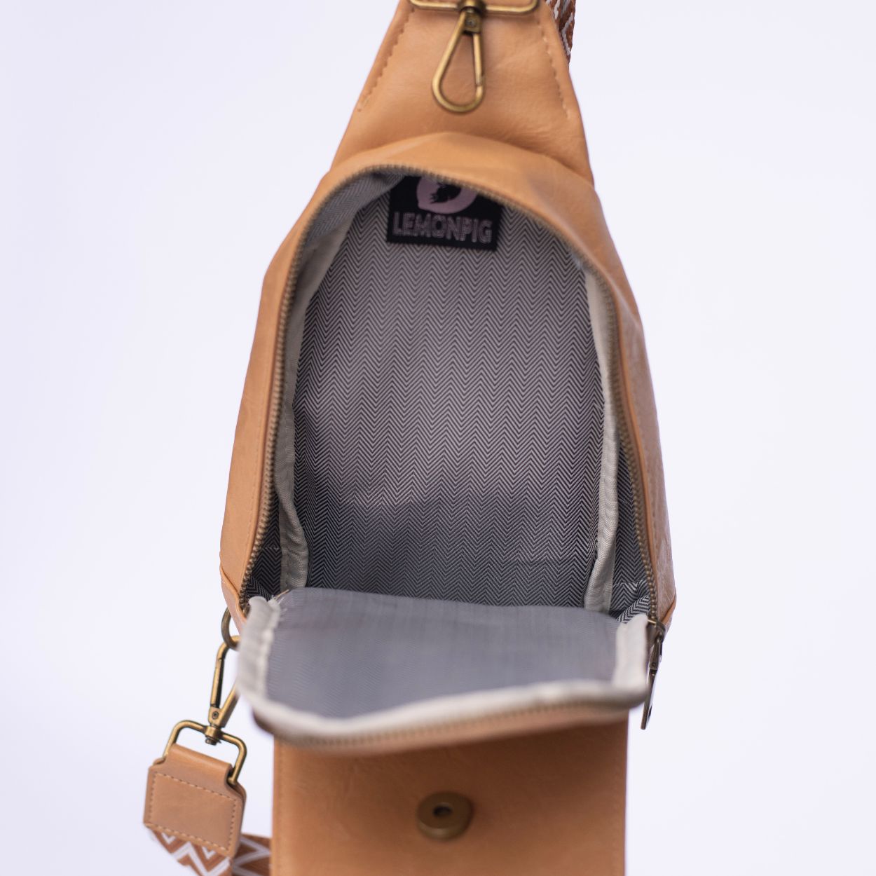 Sling Bag - caramel